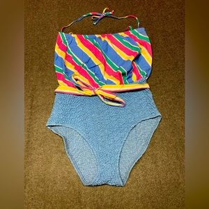 Ladies one piece swimsuit